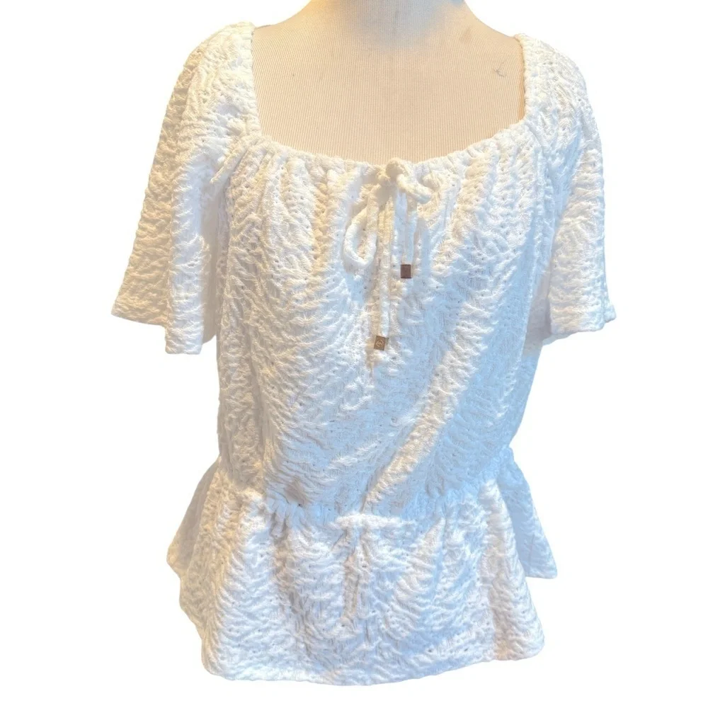 Michael Kors new White Textured Women's Top stretchy, with beautiful fabric